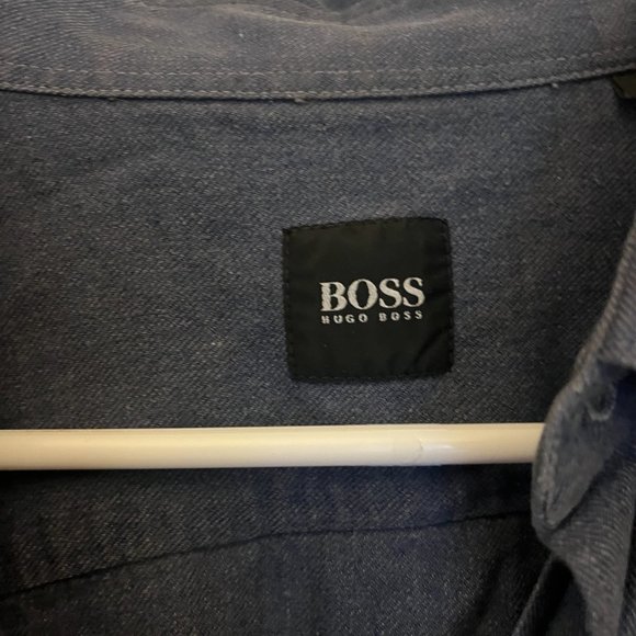 BOSS Busines Cassual Button Down - Picture 2 of 4